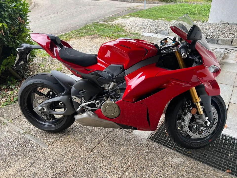Ducati Panigale V4 / V4 S