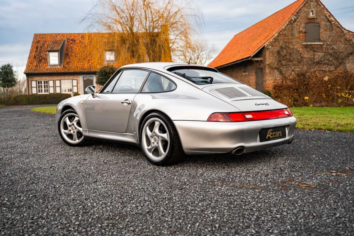 Porsche 911 — Ansicht 2