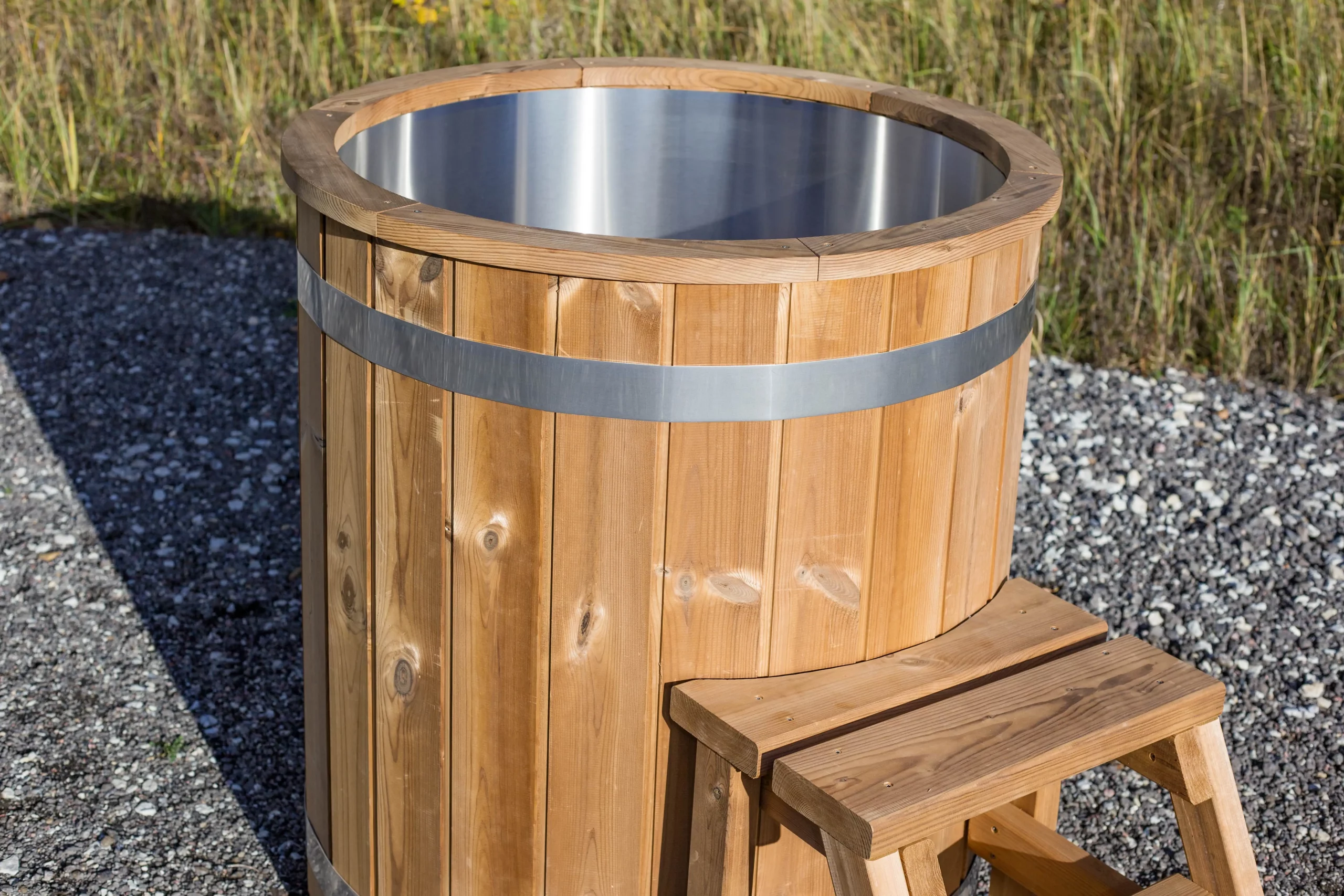 Premium Cold Plunge mit Kühlaggregat — Ansicht 2