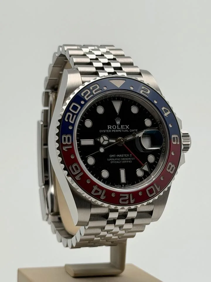 Rolex GMT-Master II „Pepsi“ 126710BLRO Jubilee — Ansicht 4