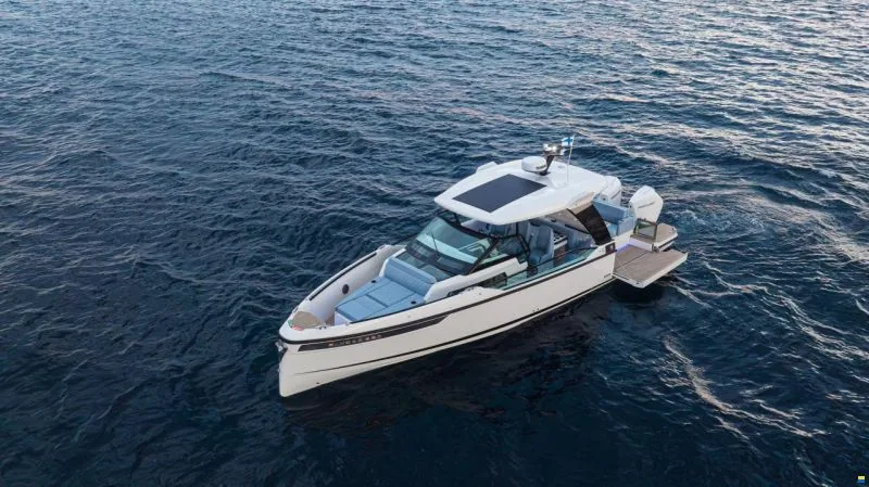 Saxdor 320 GTO Daycruiser — Ansicht 7