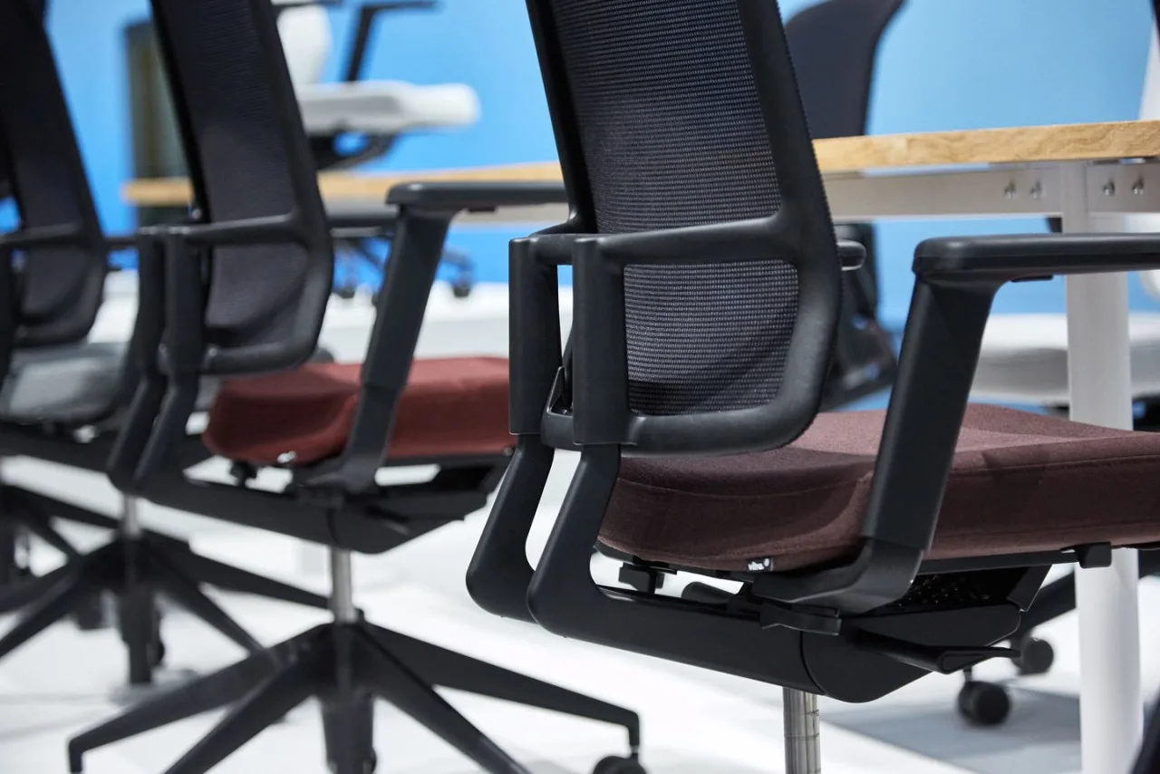 Vitra AM Chair — Ansicht 6